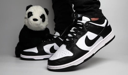 Nike Dunk Low "Panda"